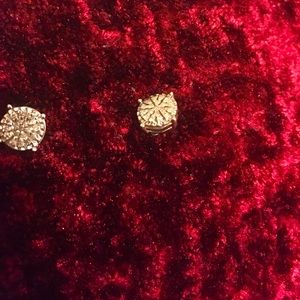 Sterling Silver 1/4 Ct diamond stud earrings